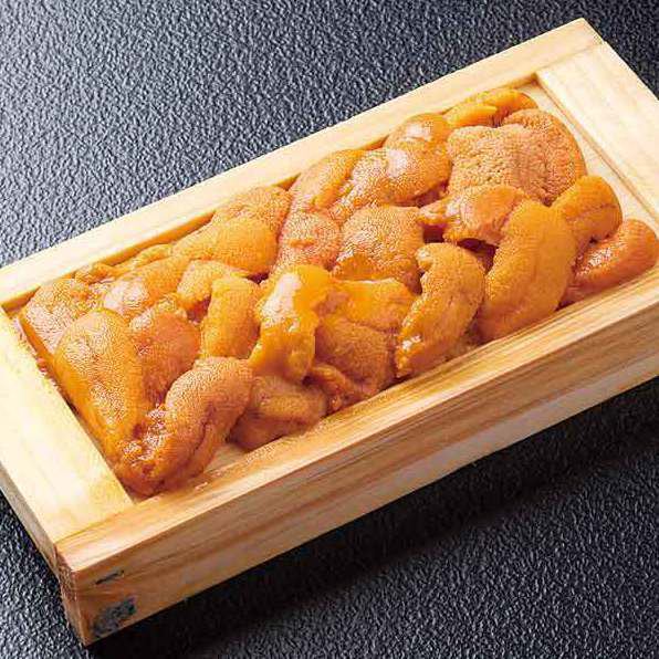 【北海道直送】贅沢に1折味わうウニとガンガン焼きの牡蠣