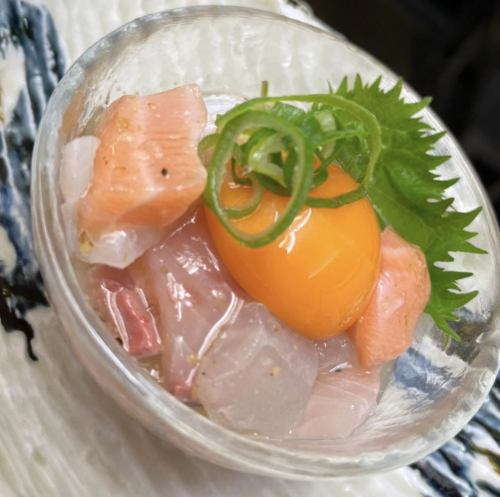 海鮮ユッケ(塩orあまだれ)