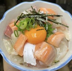 海鮮ユッケ丼(あまだれor塩)