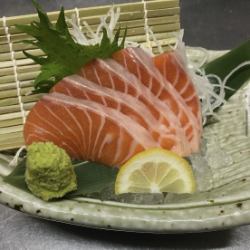 サーモンのお造り