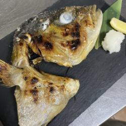 カマ焼きカンパチ