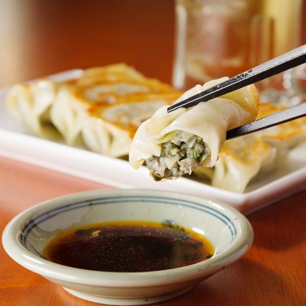 【餃子】1個88円4個より注文可※3種類の餃子をご用意しております「焼き」・「揚げ」・「スープ」