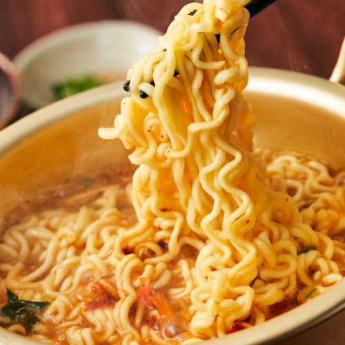韓激辛ラーメン
