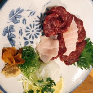 熊本直送　馬刺し盛り