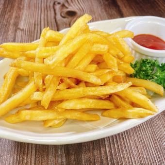 OK on the day★All-you-can-eat fries perfect for snacks★+All-you-can-drink for 120 minutes including draft beer 2000 yen♪