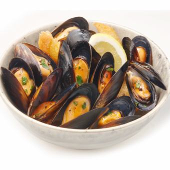 ムール貝の白ワイン蒸し＜HOT＞