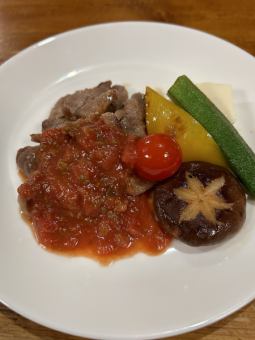 Grilled Lamb with Tomatoes