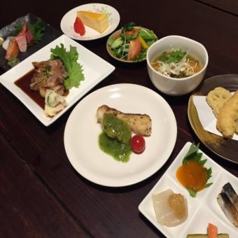 Enjoy the famous tonteki! Ordinary 2,500 yen course meal