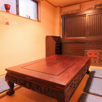 The tatami room will be a private room.