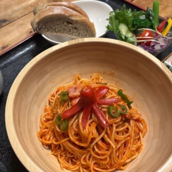 ランチタイム　ナポリタンセット