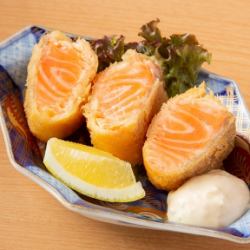 [Fish dishes] Seafood Tamatoro/Salmon Rare Cutlet