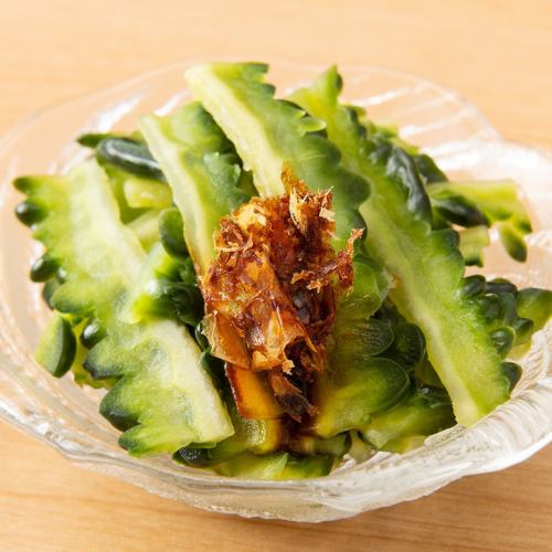 Bitter melon pickled in sweet vinegar