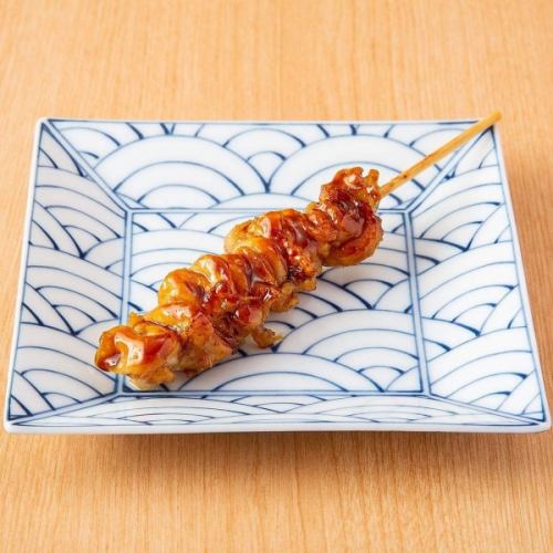 [Yakitori] Chicken skin (salt and sauce)