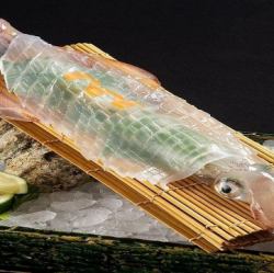 [Live Sashimi] Live squid sashimi (with tempura)