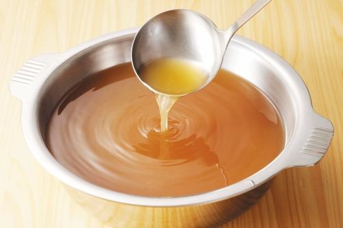 【九州醤油とにんにくの旨み】こく旨にんにくだし