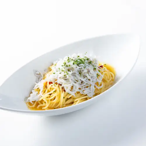 浜名湖産しらすのペペロンチーノ