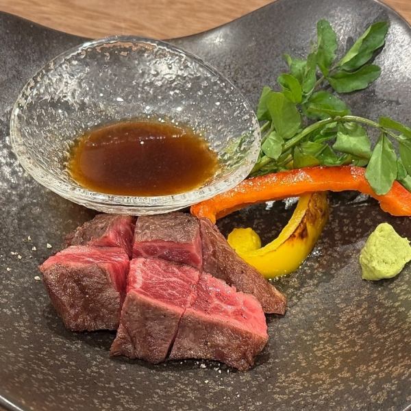 【程よいサシのモモ肉がたまらない】仙台牛 カットステーキ