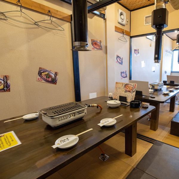We have table seats and counter seats, so it is perfect for small parties.We can accommodate parties of up to 20 to 25 people for private parties, so it is recommended for drinking parties with a large number of people or company parties.