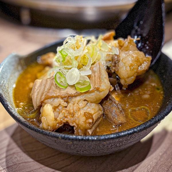 絶品！味噌もつ煮。