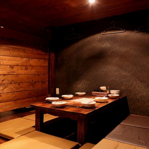 半個室風のお席は誕生日会や女子会にも人気!