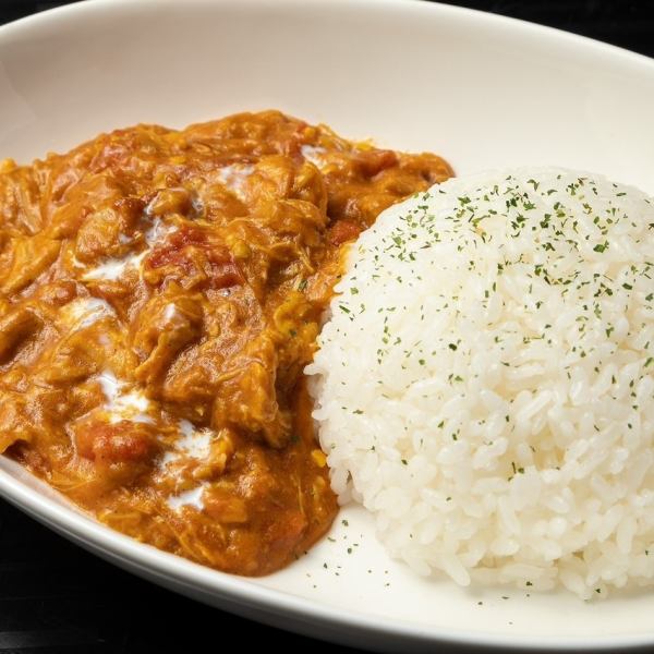 ≪手間と時間のかかった至極の逸品☆≫3日間煮込み続けた鶏の旨味が堪らない！”バターチキンカレー”