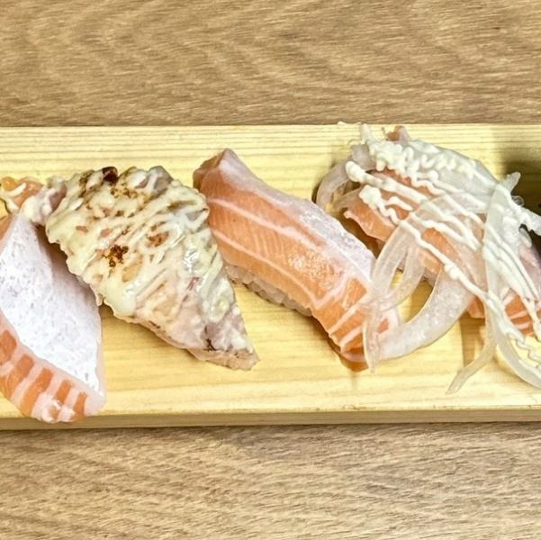 【サーモン尽くし】サーモンファイブ（炙り・トロなど5種盛）