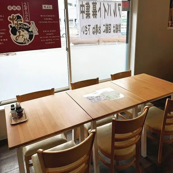 4名様掛けや6名様掛けなど様々なタイプのテーブル席をご用意いたしておりますので、団体様のご来店も歓迎です！貸切も承っておりますので大人数のご宴会などに是非ご活用ください。