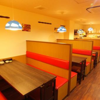 Inside the spacious space, each table is independent, so you can relax slowly.Enjoy usual meals, drinking party, entertainment and dinner, chat and authentic Chinese ♪