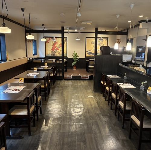 <p>≪接待やデートに、特別な空間とお食事を。≫当店では、カウンター・開放的なテーブル席・接待などの特別なシーンでもご利用可能な個室など、幅広いシーンや人数にご対応。お客様のシーンに合わせて空間をコーディネートさせていただきます。特別な一瞬をぜひ当店でお過ごしください。</p>