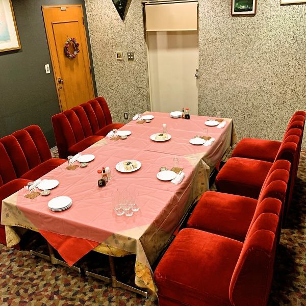 There is also a private room that can be used by 6 people ★ The banquet room on the 8th floor is fully equipped with karaoke, so there is no doubt that it is easy to use from the 1st party to the 2nd party!! It is possible♪