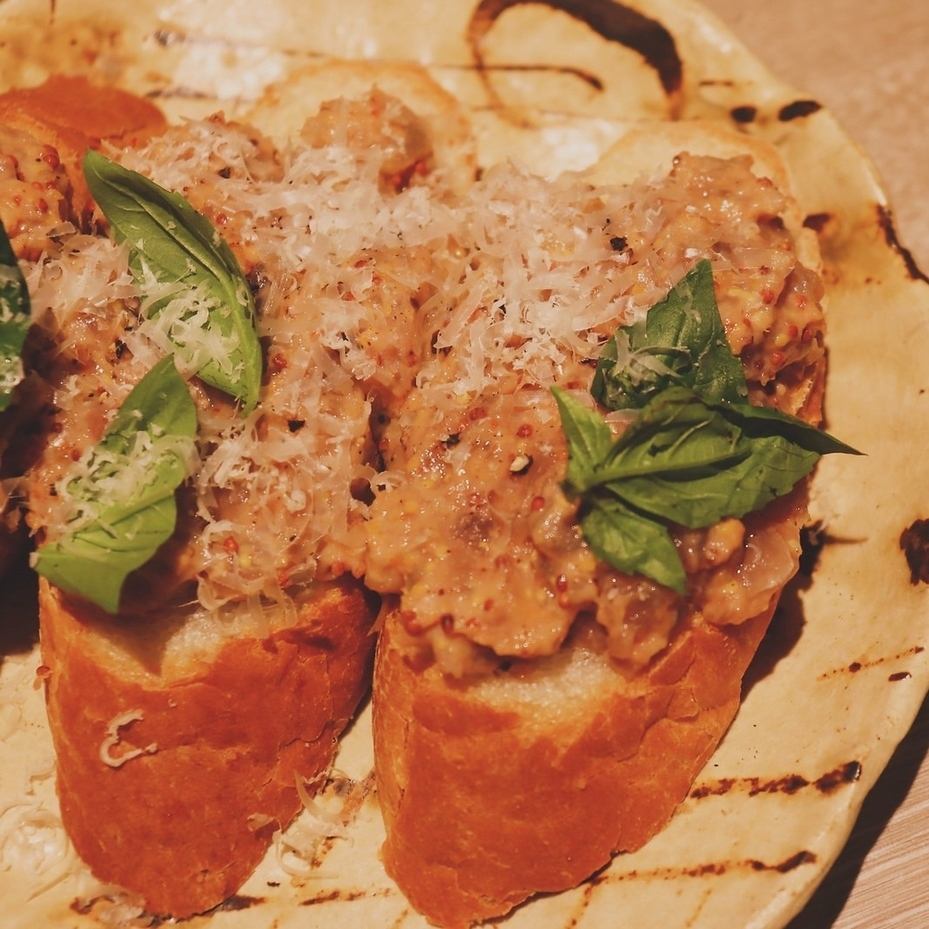 大人のデートから普段の食事まで幅広いシーンでご利用可能です◎