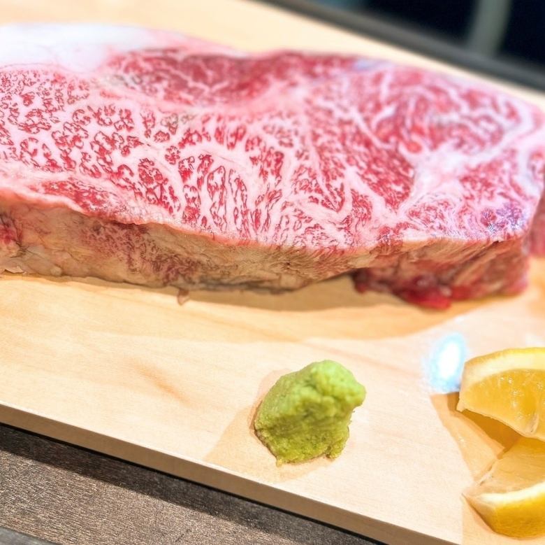 Because we buy a whole head of Miyazaki beef! Please enjoy the many rare parts!