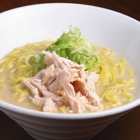 鶏パイタン麺