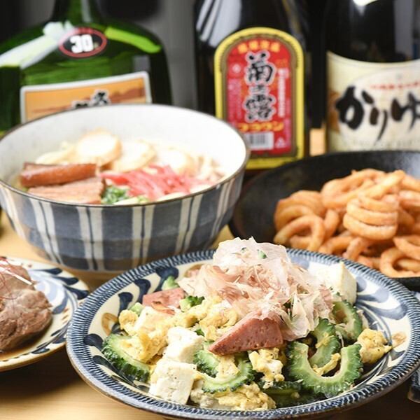 ランチタイム限定で日替わり定食を850円でご提供しております。