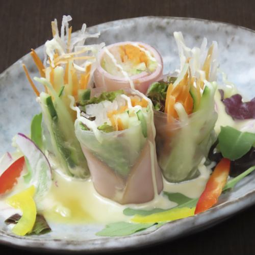 生春巻きサラダ