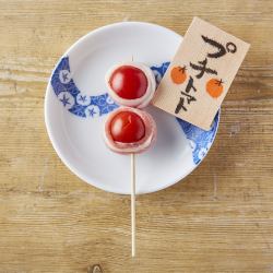 プチトマトベーコン巻き