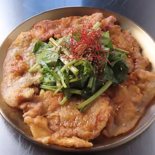 猪肉菠菜煎饼