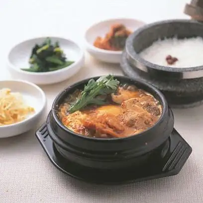 九州産大豆使用の豆腐が主役！味わい深い『スンドゥブ』