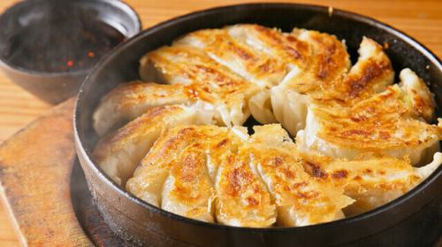 鉄鍋餃子