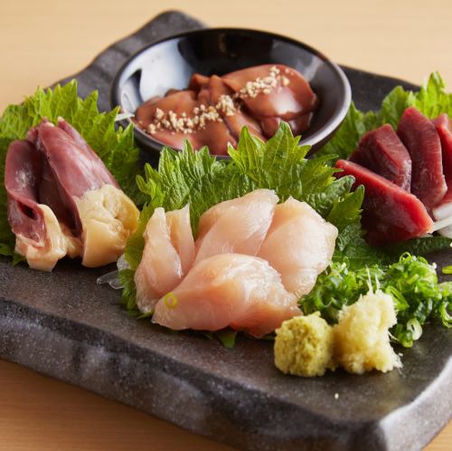 Enjoy the luxurious sashimi of Kyoto chicken delivered directly from the source!