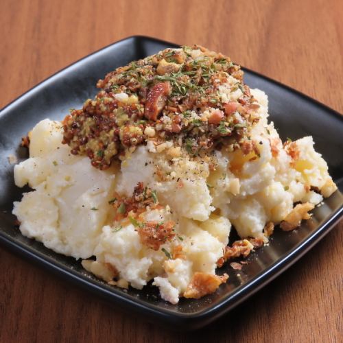 自家製ポテトサラダ