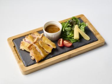 【含畅饮】圣诞限定套餐 ◆ 8道菜 / 5,500日元（含税）