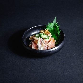 ハツ刺し/生センマイ/牛肉蒸肉胡麻塩和え