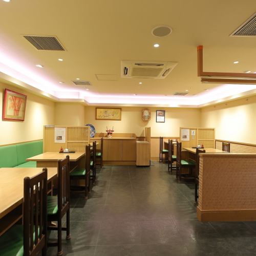 駅近でゆったりとお過ごしいただけるお食事処をお探しの方は是非!サウスゲートビル内にございますのでお買い物途中のランチやお休みの日のランチ使いにおすすめ。是非ご利用ください。