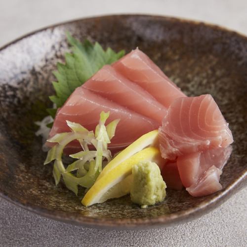 Bluefin tuna directly sourced from a tuna shop