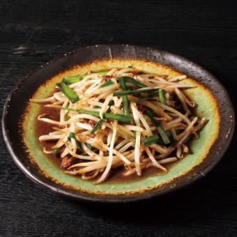 Stir-fried Taiwanese Bean Sprouts