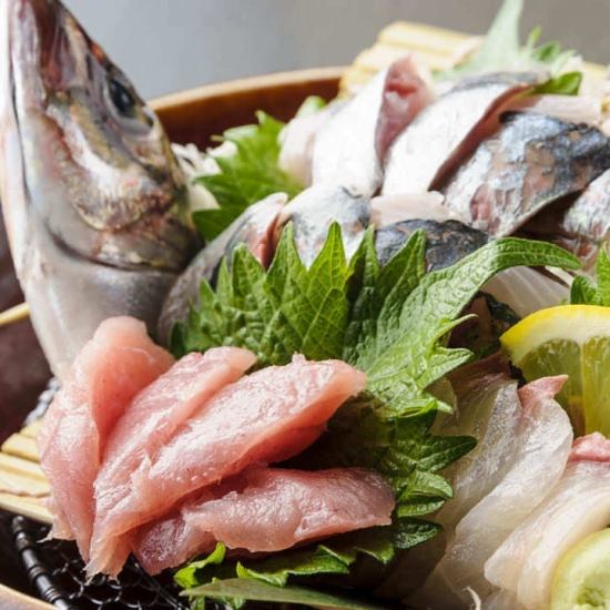 We recommend the freshest seasonal sashimi, shipped directly from the farm!