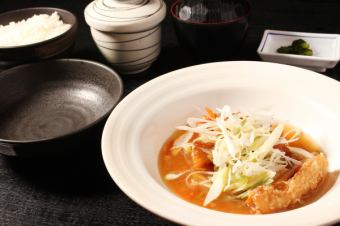 Deep-fried red fish and colorful vegetable sauce set (different from lunch price)