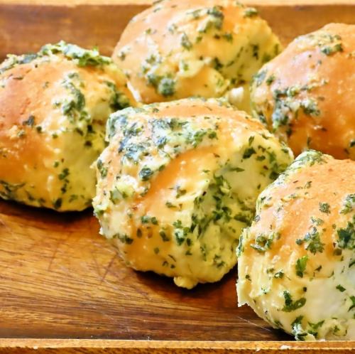 ガーリックパン