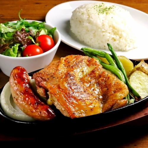 皮付きもも肉の鉄板チキンプレート~ランチセット~